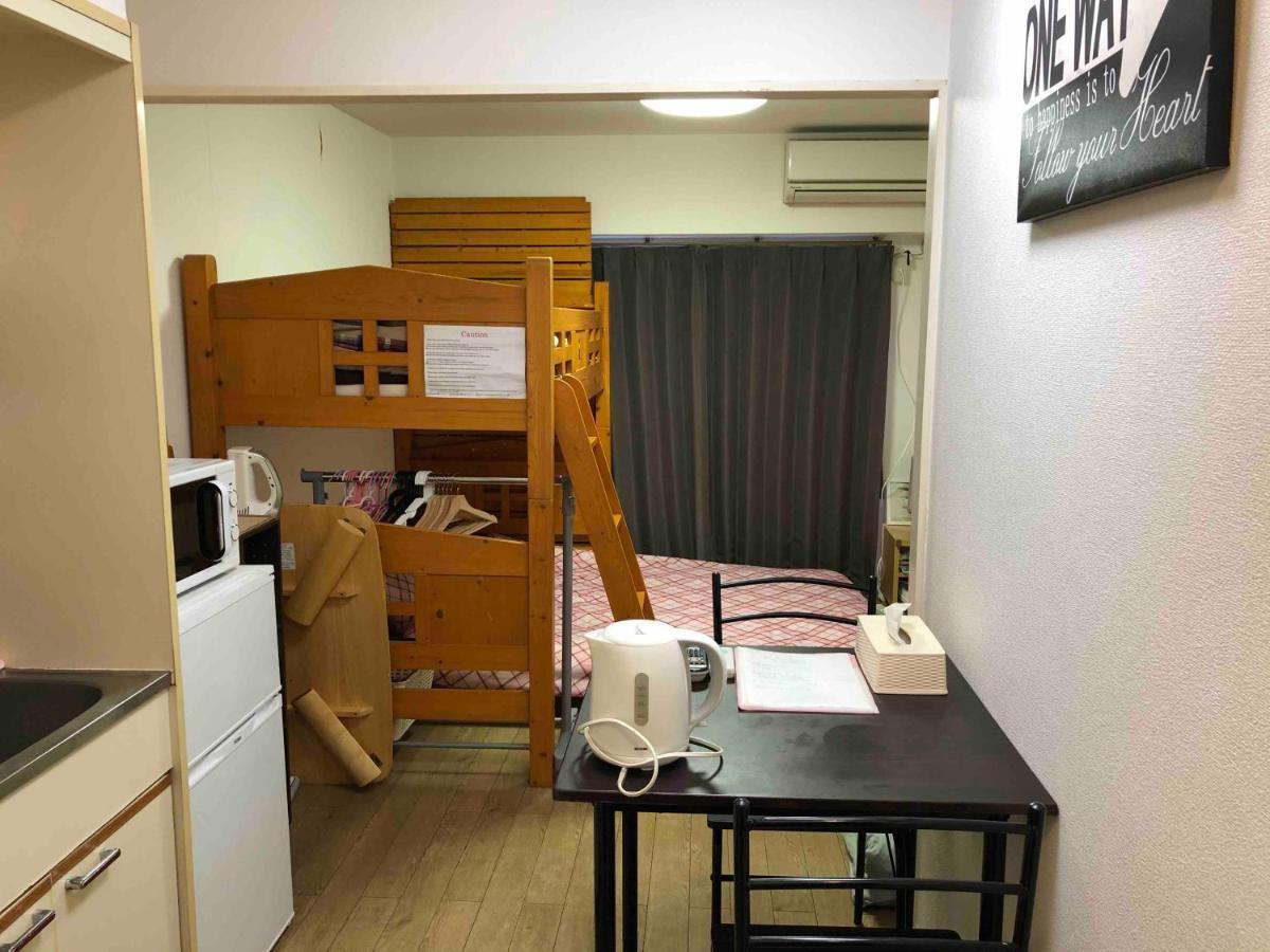 Guest House Zwell Hakata Ohori Park Fukuoka (Fukuoka) Exterior foto